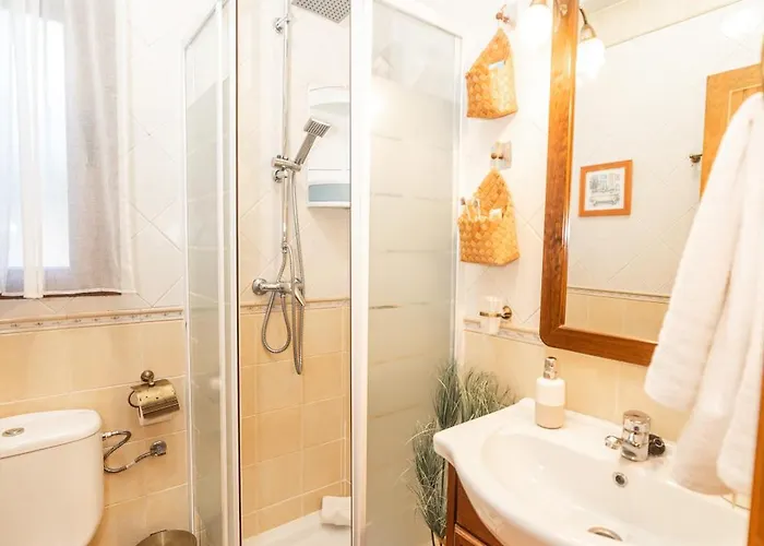 La Casita De La Aduana * Candeleda